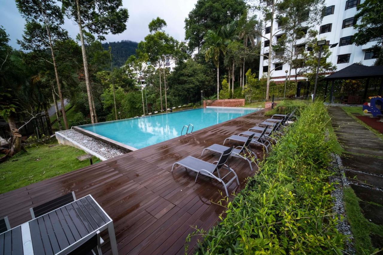 4-7 Pax Genting View Resort Kempas Residence -Free Wifi, Netflix And Free Parking Genting Highlands Exterior photo